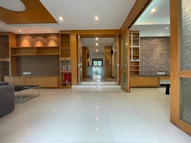 ให้เช่าบ้าน เนื้อที่ 210 ตรว. 4 ห้องนอน 4 ห้องน้ำ ย่านรัชดา ถ.รัชดาภิเษก, ถ.พหลโยธิน, ถ.สุทธิสาร, ถ.ลาดพร้าว และ ถ.พระรา 6