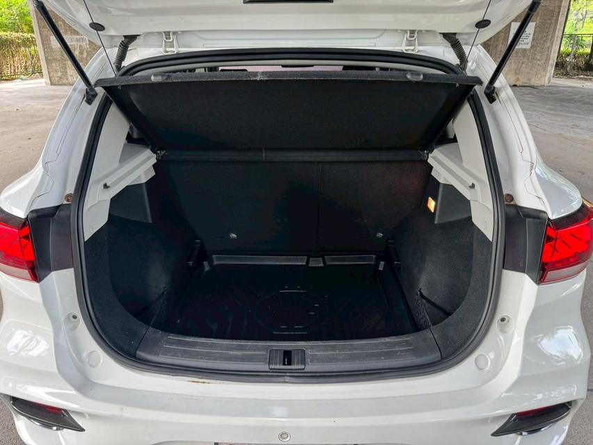 🚗 2021 MG ZS 1.5 X+ Sunroof AT รูปที่ 18