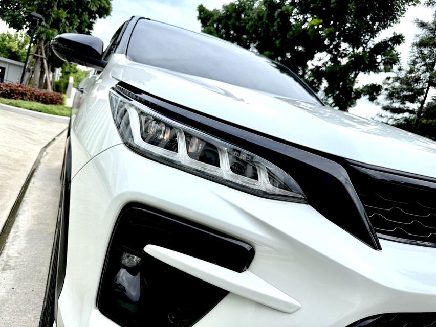 FORTUNER 2.8 GR SPORT BLACK TOP 4WD รูปที่ 9