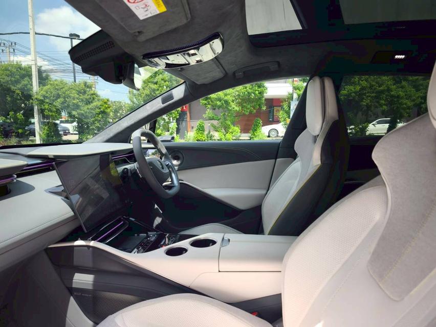 รหัสรถ KPV6464 🚀 2025 Lotus Eletre R 4WD SUV – ตัวแรงที่สุดของค่าย! 6