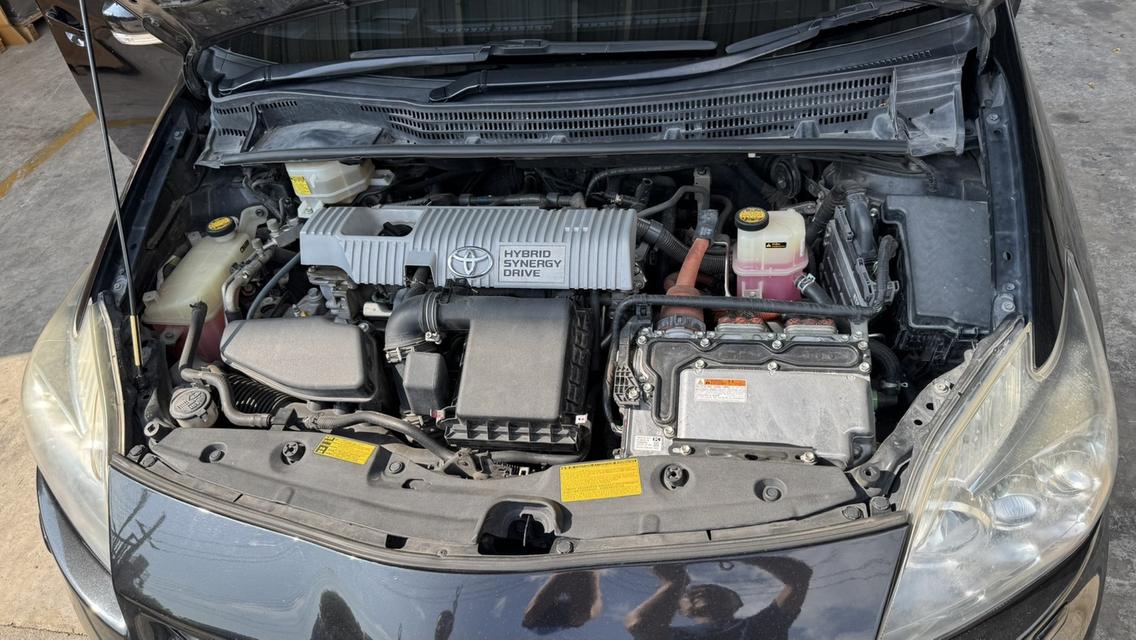 Toyota Prius ปี 2011 11