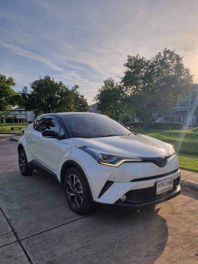 Toyota chr 1.8hybrid hi ปี2019 