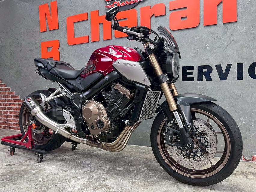 CB 650 R 2