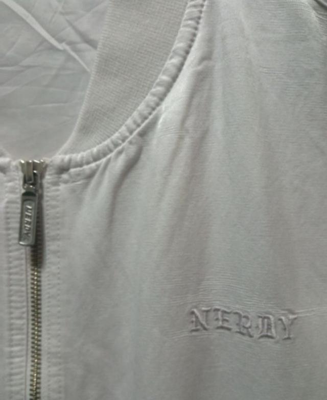 เสื้อแจ๊คเก็ตแฟชั่น แบรน  Nerdy งานแท้ไซร์ประมาณ L-XL ทรงสวยสภาพดี 3