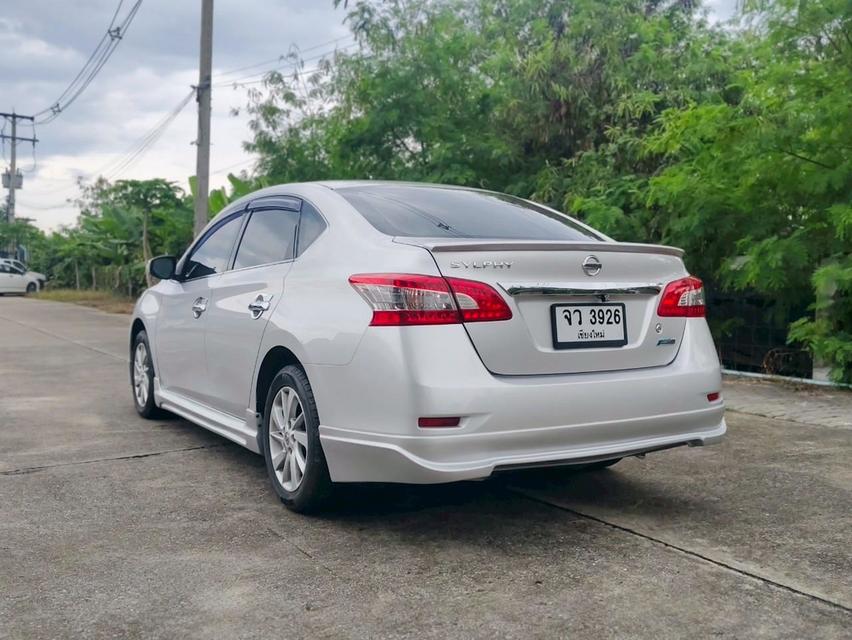 Nissan Slyphy 4