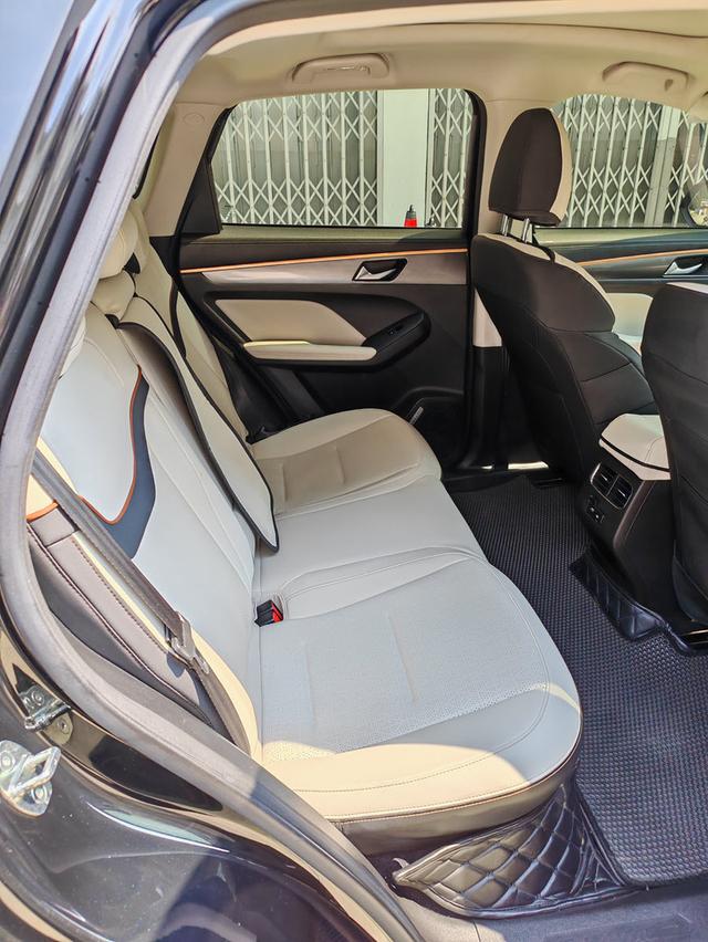 ขาย haval jolion ultra 1.5L hybrid HEV สีดำ ปี 2002 สภาพใหม่ รูปที่ 10