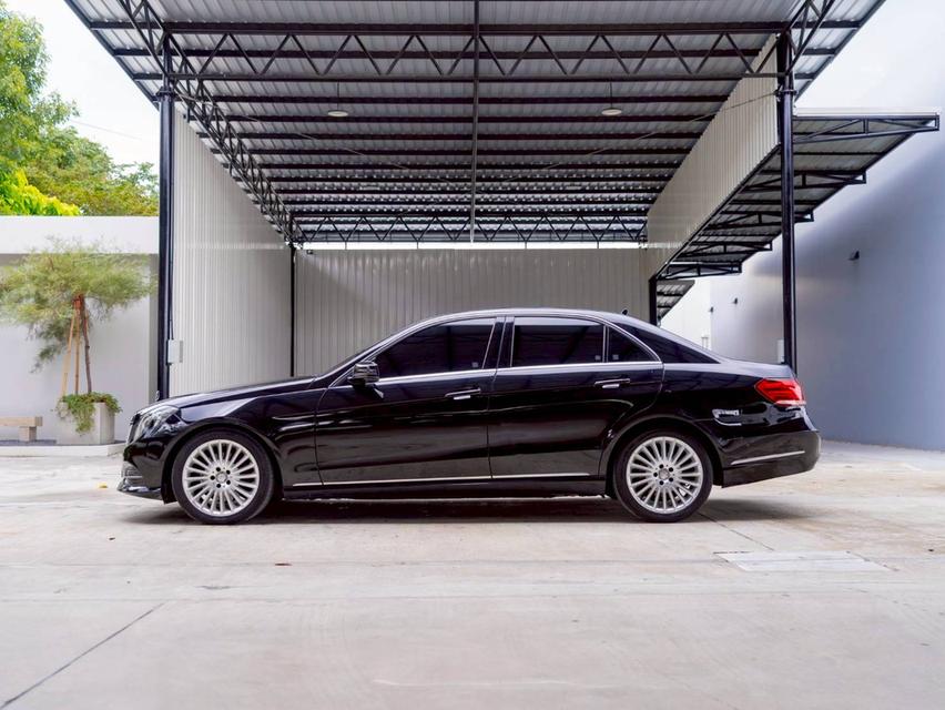 Benz E300 2.1Exclusive ปี17 4