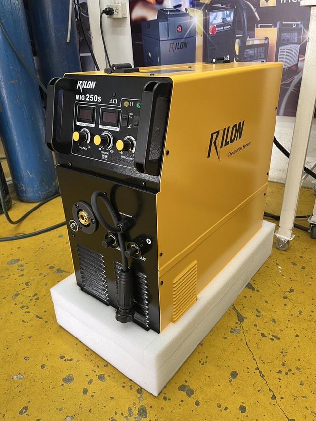 เครื่องเชื่อมMIG250S 220V ฟีดในเครื่อง ใช้ลวด0.8-1.0มิล 