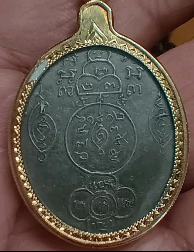 พระเลี่ยมทองเก่าไม่ทราบที่