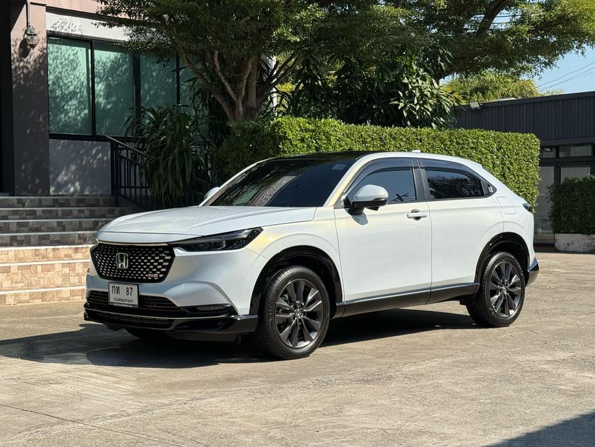 2023 HONDA HRV eHEV RS รถมือเดียว สภาพป้ายแดง วิ่งน้อยเพียง 20,000 กม รถไม่เคยมีอุบัติเหตุครับ