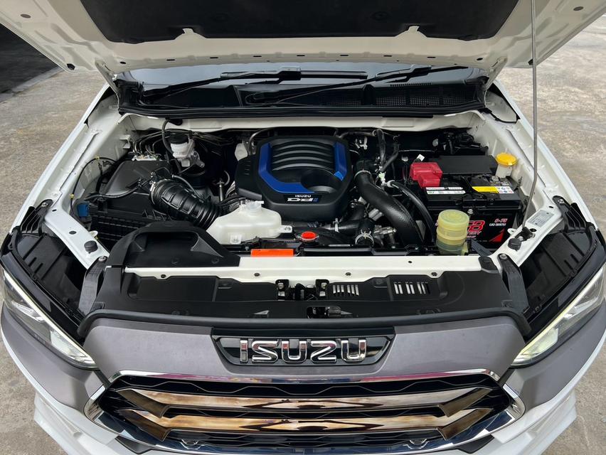 ISUZU MU-X, 1.9 ULTIMATE PHANTOMCOLLECTION โฉม ปี20-ปัจจุบัน สีขาว ปี2023เกียร์ออโต้ เครื่องดีเซล รูปที่ 20