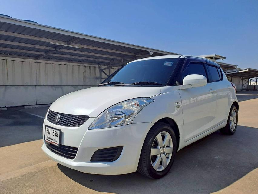 Suzuki Swift 1.25 GL ออโต้ ปี2012 สีขาว 6
