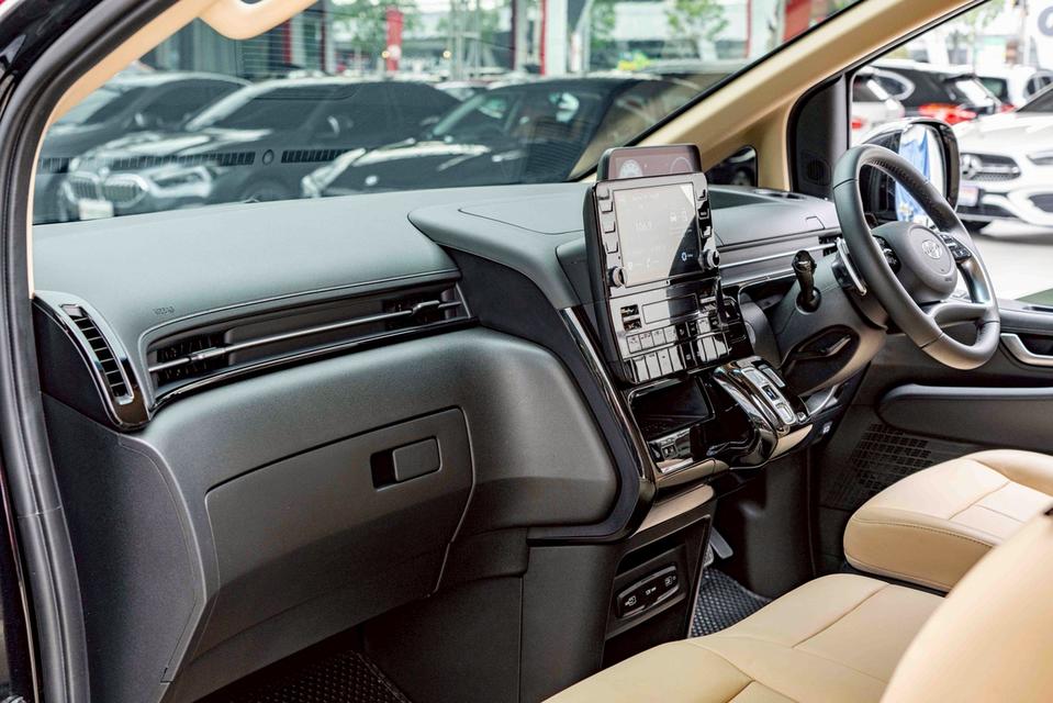 รหัสรถ NP6686 HYUNDAI STARIA 2.2SELปีรถ : 2022 10