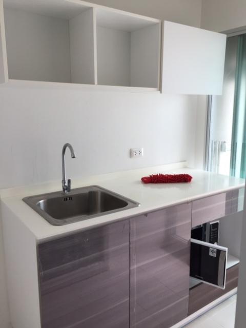 ให้เช่าดีคอนโด สาธุประดิษฐ์ 49 เพียงเดือนละ 8,500 บาท (F/F) 7