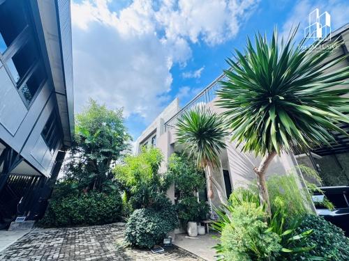 🏛️ [ขาย] คฤหาสน์หรูหลังใหญ่ 151 ตร.ว. พื้นที่ใช้สอยจุใจ 650 ตร.ม. ทำเลศักยภาพ ถนนเมน - ดิเอ็กซ์คลูซีฟ ปิ่นเกล้า ทวีวัฒนา 5