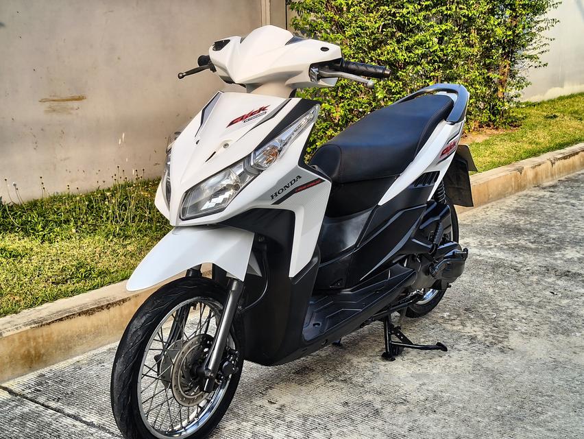 Honda Click 110i หัวฉีด ปี2009 สีขาว-ดำ