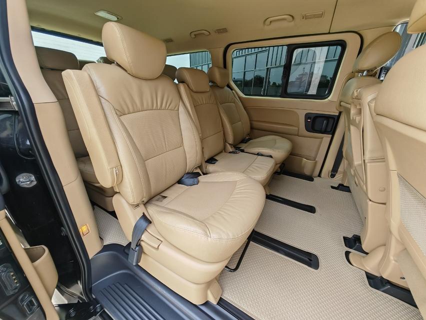ขาย HYUNDAI H1 2.5 ELITE ปี 2017 8
