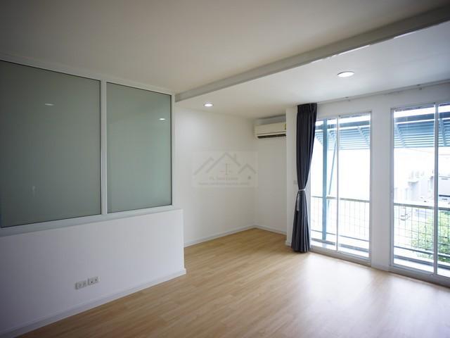 ขายทาวน์โฮม 3 ชั้น 16.90 ตร.ว. อารียา เดลี่ เกษตร-นวมินทร์ ถนนลาดปลาเค้า ( รีโนเวทใหม่ ) 6