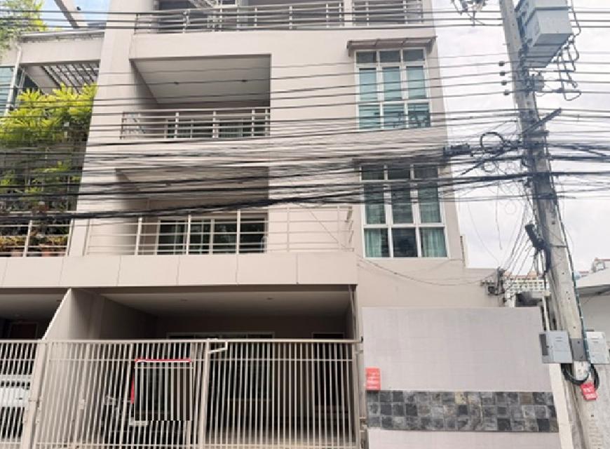 ให้เช่าทาวน์โฮม / โฮมออฟฟิศ 4 ชั้น / ริมถนนนนทรี พระราม 3 / ตรงข้าม Central พระราม 3 1