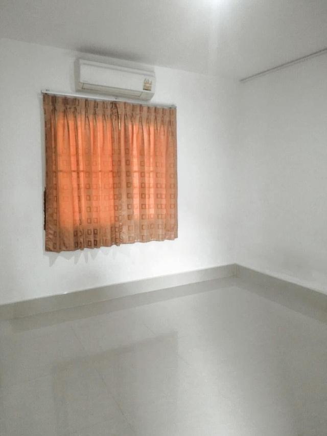 บ้านแฝด หมู่บ้านเฟื่องฟ้า 15 3