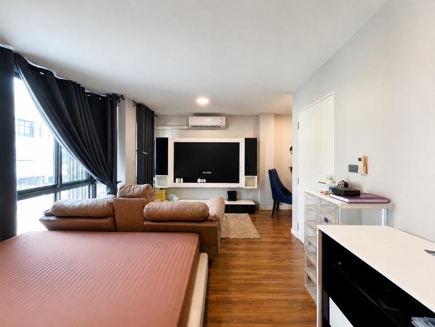 ทาวน์โฮม The Terrace รามอินทรา 65 ตกแต่งใหม่ พร้อมอยู่ ถนนเมน 11