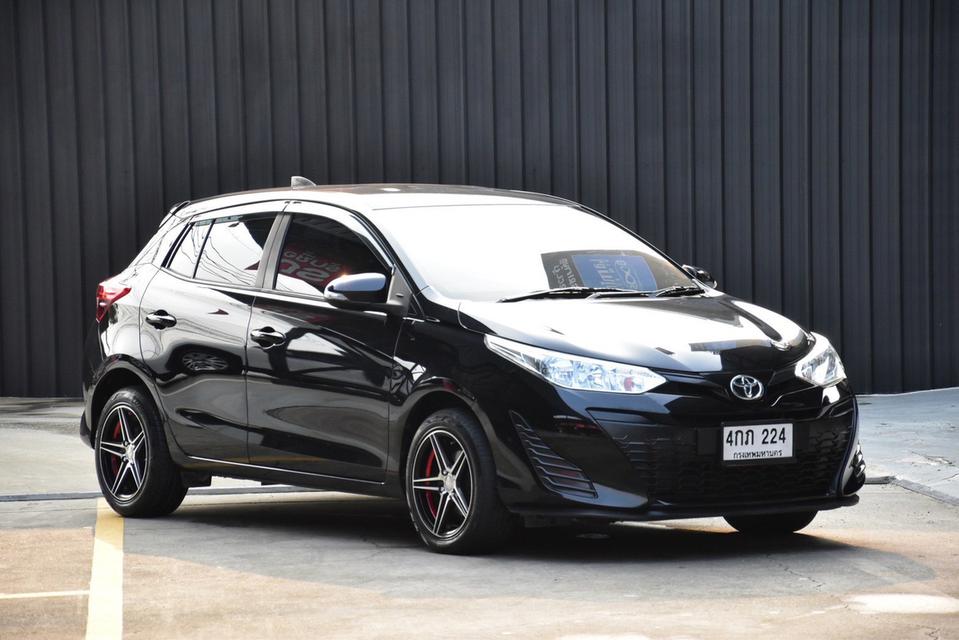 Toyota Yaris 1.2E ปี 2017
