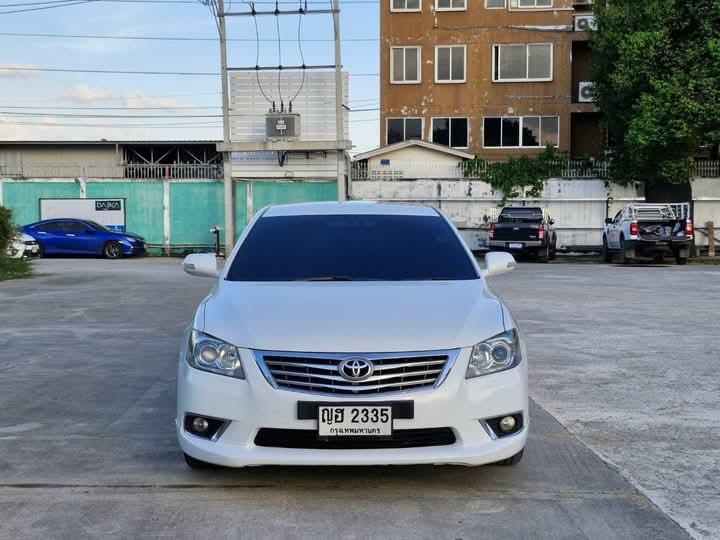 Toyota Camry สีขาว 2