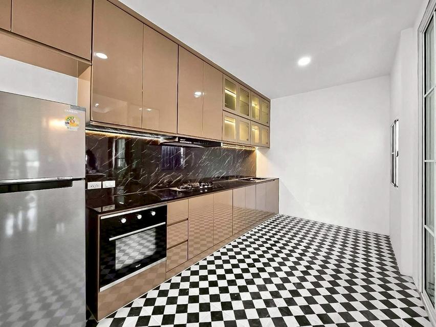 บ้านเช่าสองชั้น สวยคุ้ม บางละมุง ชลบุรี 7