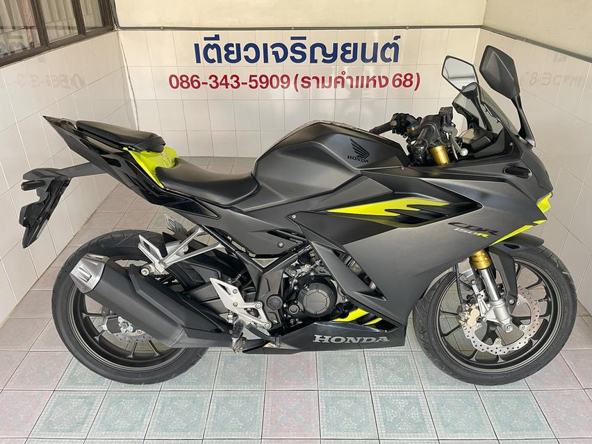 CBR150R รถบ้าน มือเดียว ใช้งานน้อย สภาพเดิม ไม่เคยล้ม เอกสารครบ ผ่อนได้ ดาวน์น้อย ไม่ต้องค้ำ วิ่ง9000 ปลายปี64 3