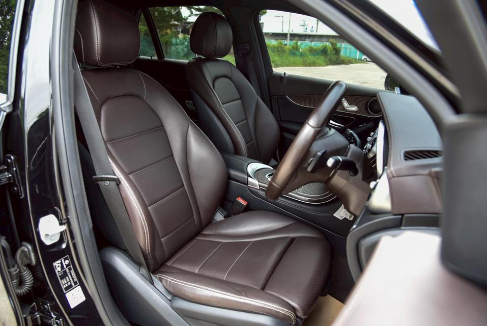 รหัสรถ CBL3577 Benz GLC250d 2.1 4MATIC [w253] AT 2016 9