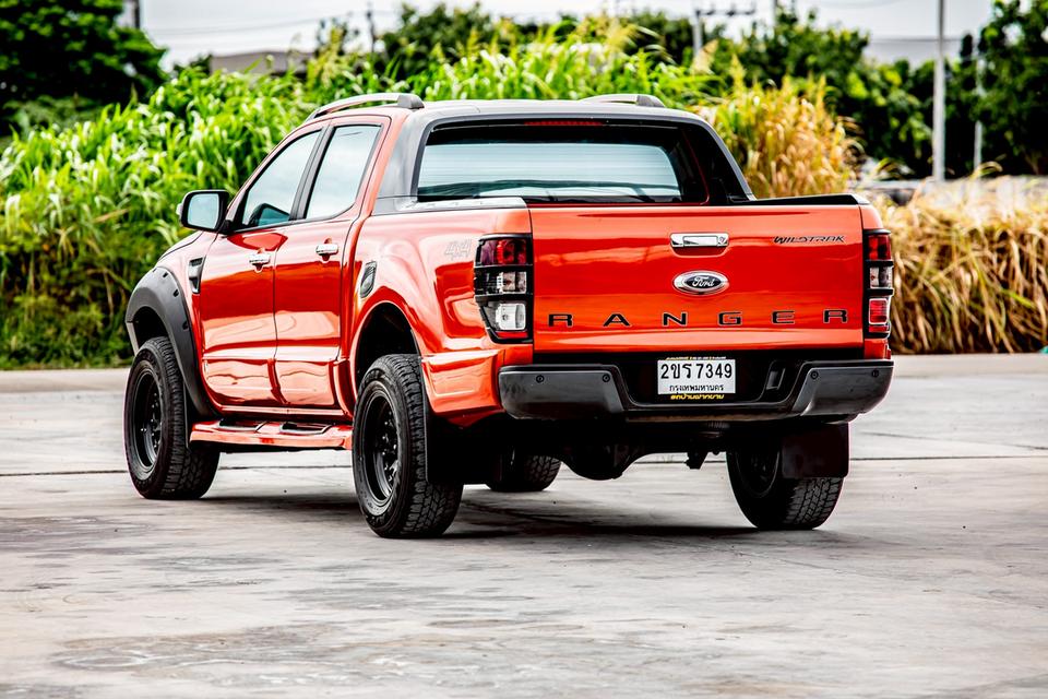 Ford Ranger 3.2 Wildtrak 4x4 Hi-Lander Double Cab เกียร์ AT ปี 2014 สีส้ม แต่งครบสวยๆ 8