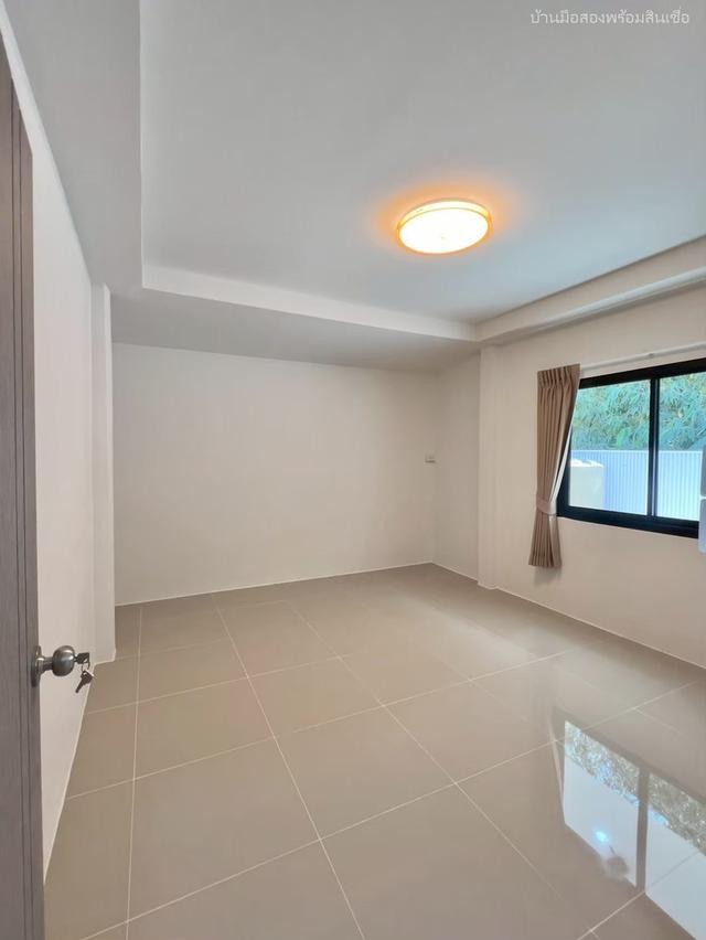 บ้านกลางซอยวิลเลจ 3 ลำลูกกา คลอง 4 16