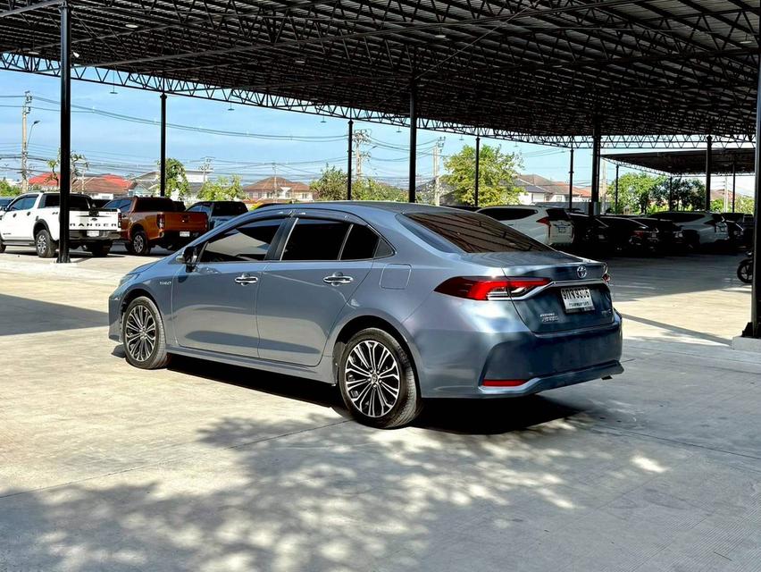 Toyota Altis 1.8 Hybrid High ปี 2019 4