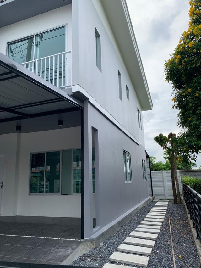 #🏡 ขายทาวน์เฮาส์ 2 ชั้น หลังมุม รีโนเวทใหม่ทั้งหลัง 📍 หมู่บ้านเดอะคอนเน็ค 22 (มีนบุรี-รามอินทรา) 4