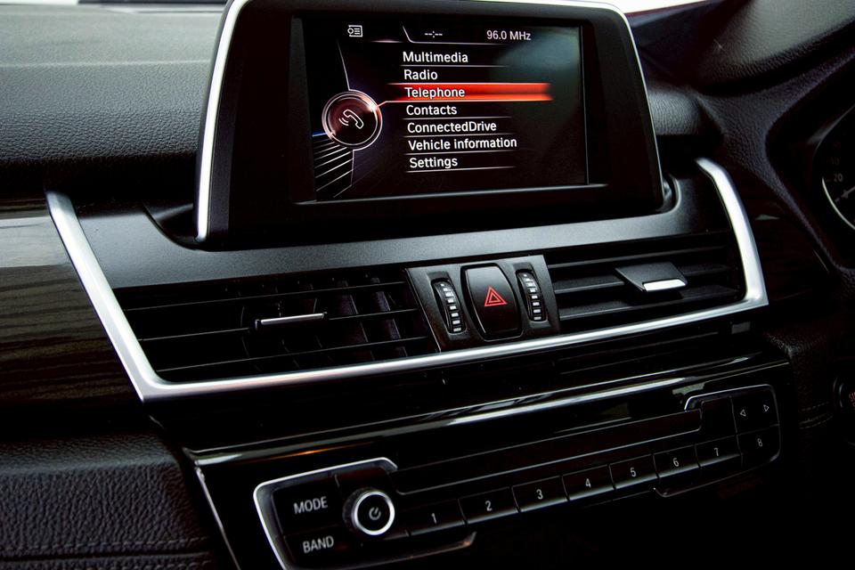BMW SERIES 2 218i 1.5 Gran Tourer Luxury F45 2016  11
