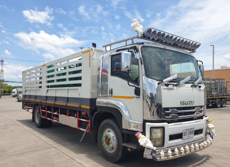 2010 Isuzu FTR240 6ล้อ