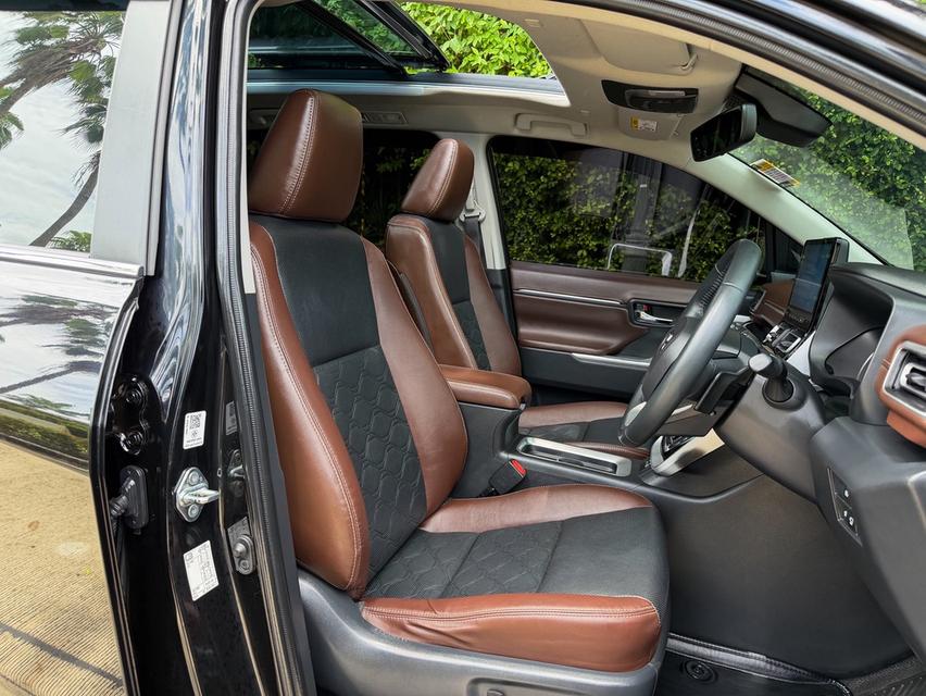 TOYOTA INNOVA ZENIX 2.0 HEV Premium ปี 2024 โฉมล่าสุด Top ใช้งาน 6 หมื่นโล วารันตีเหลือ รูปที่ 15