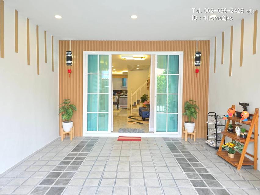 หมู่บ้านเคซี 2 ซอยหทัยราษฎร์ 39 บ้านรีโนเวทใหม่ สไตล์โมเดิร์น โซนทหัยราษฎร์ 4