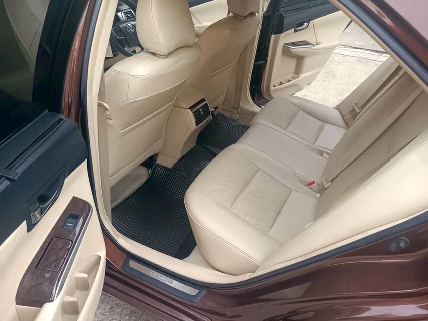 Toyota #Camry 2.0G D4S 2016 MNC เครื่อง D4S เกียร์ ออโต้ มือเดียวป้ายแดง เข้าศูนย์ทุกระยะ สีน้ำตาลรถจริงสวยกว่าในรูป✌(ไมล์166,432โล) 💸เสนอราคาเพีย รูปที่ 8