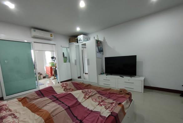 ใกล้ตะวันเรสซิเด็นท์ 3