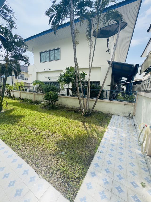 หมู่บ้านสวัสดี บ้านสวย ซ.11 7