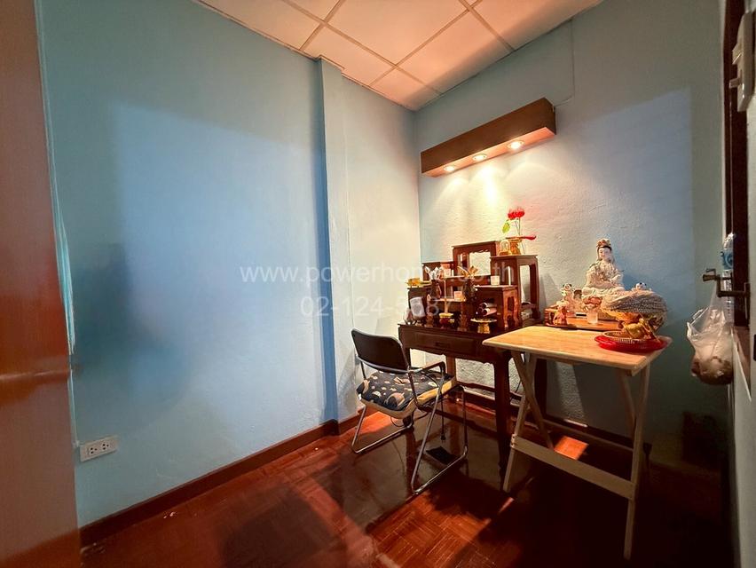 หมู่บ้านศิริวรรณ บางกรวย – ไทรน้อย ใกล้ที่ว่าการอำเภอบางบัวทอง ถนนบางกรวย – ไทรน้อย ต.บางกรวย อ.บางบัวทอง จ.นนทบุรี 18