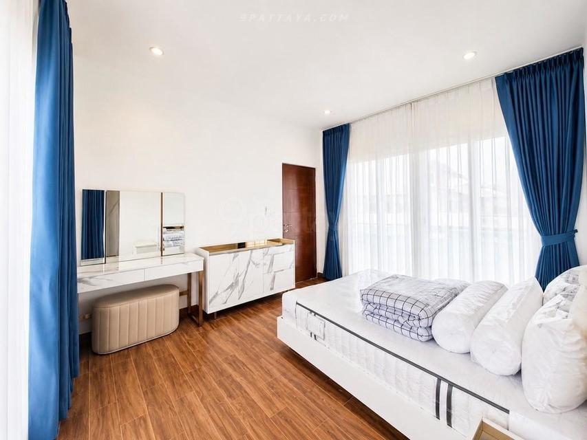 For Sale — Beachside Pool Villa at Seabreeze Villa Pattaya, Krating LaiBeautiful beachside pool villa for sale at Seabreeze Villa Pattaya, located nea 11