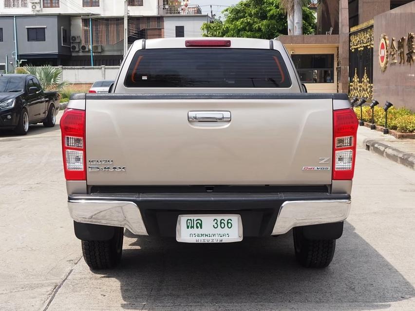ISUZU D-MAX ALL NEW SPACECAB HI-LANDER 2.5 VGS Z ปี 2012 จดปี 2013 เกียร์MANUAL สภาพนางฟ้า
