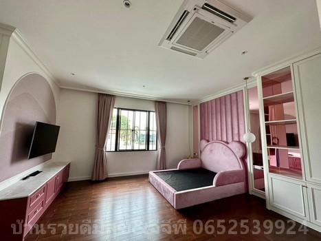 บ้านเดี่ยวหรูหลังใหญ่ The Palazzo ปิ่นเกล้า พร้อมสระว่ายน้ำส่วนตัว ถนนบรมราชชนนี ทวีวัฒนา กรุงเทพมหานคร  8