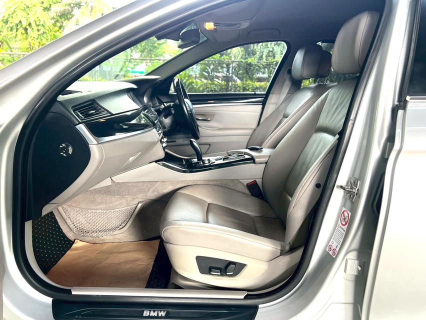 2014 BMW 523I F10 รถพร้อมใช้ สภาพเยี่ยม รูปที่ 9