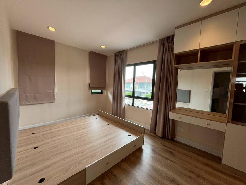 ขายบ้านเดี่ยว 2 ชั้น หมู่บ้านเพฟ รามอินทรา-วงแหวน 4