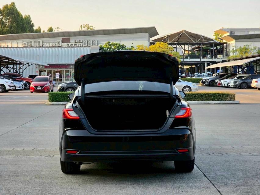 TOYOTA CAMRY HEV premium luxury TOP สุด 2025 รูปที่ 6