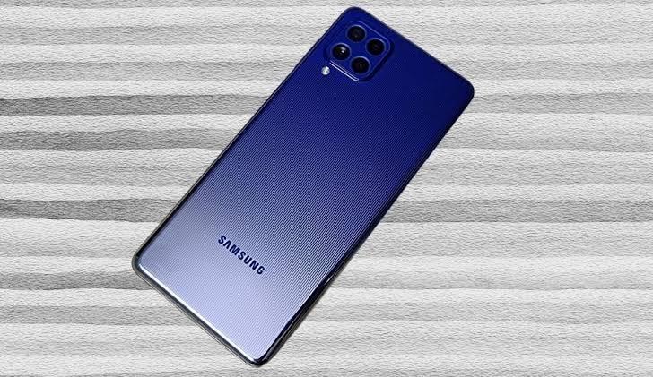 Samsung Galaxy F62 สีน้ำเงิน 3