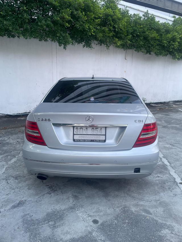Benz C220 CDI สีบรอนซ์เงิน ปี2014 รูปที่ 2